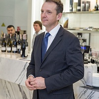 Дегустация вин De Stefani с владельцем и виноделом - Alessandro De Stefani и и бренд-амбассадором – Gianluigi Bevilaqua.